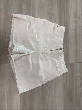 INC International Concepts White Distressed Denim high rise Shorts